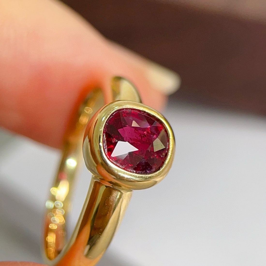 14k Gold 1.06 Ct Natural Ruby & Diamond Ring - 4