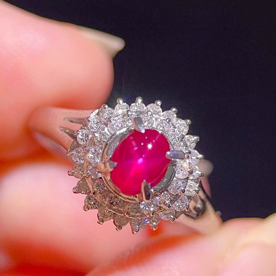 14k Gold 1.43 Ctw Natural Ruby & Diamond Ring: Ref:230979211 // gold content:14k gold // ring size:7. 25us // // main gemstone:ruby // shape:oval // carat weight:1. 13ct // color:red // treatment:natural // cut grade:g // // adjacent gemstone 2 :