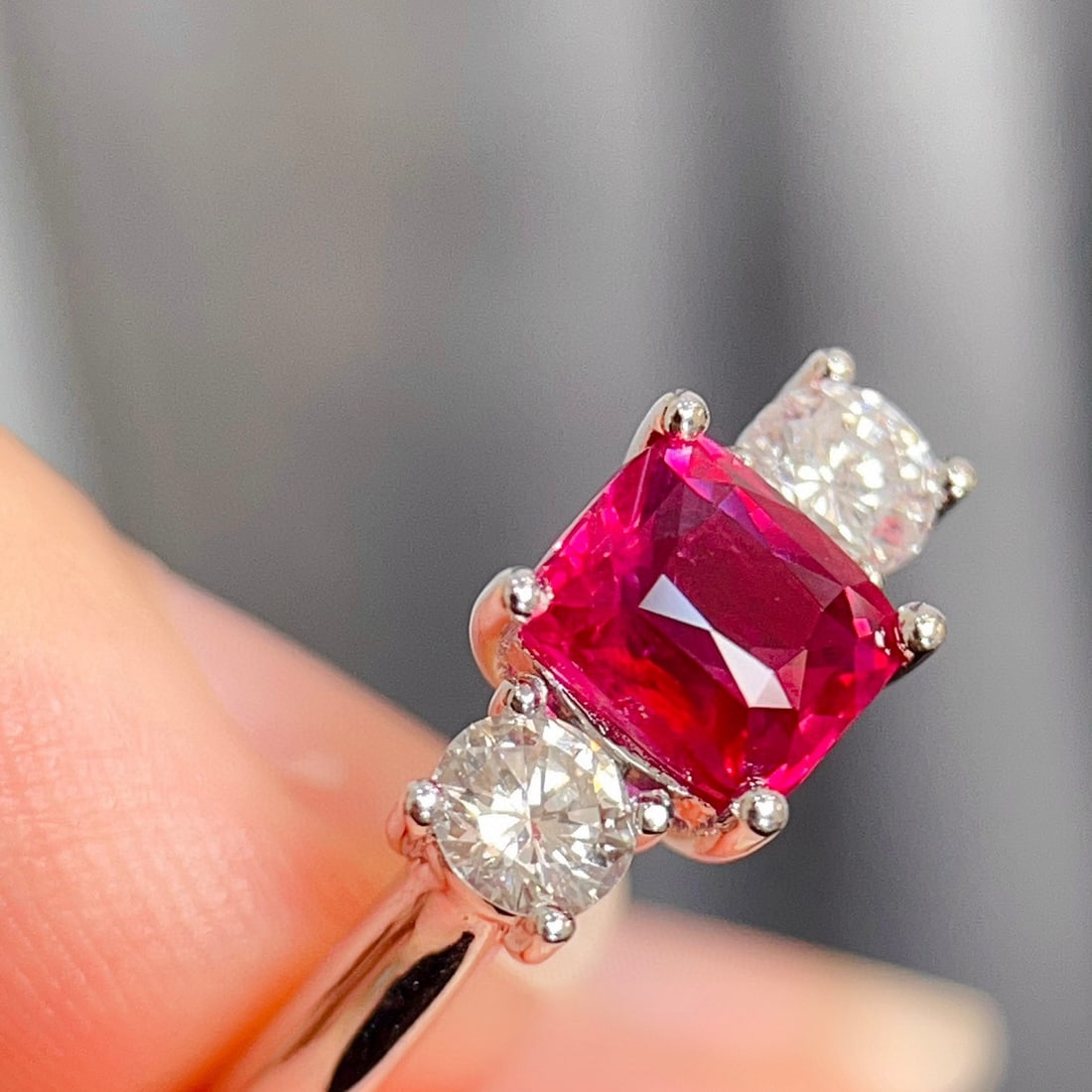 14k Gold 1.98 Ctw Natural Ruby & Diamond Ring - 4