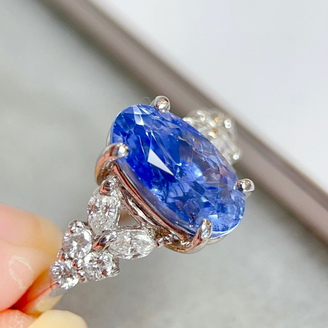 14k Gold 4.27 Ctw Natural Sapphire & Diamond Ring - 4