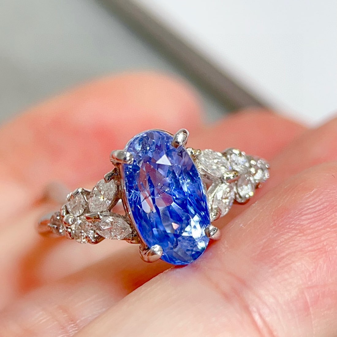14k Gold 4.27 Ctw Natural Sapphire & Diamond Ring - 6