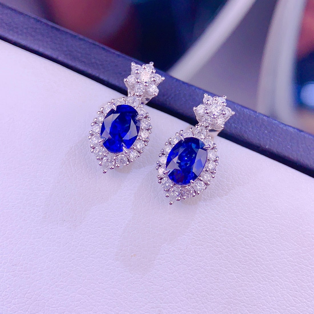 14k Gold 1.67 Ct Natural Sapphire & Diamond Earrings - 4