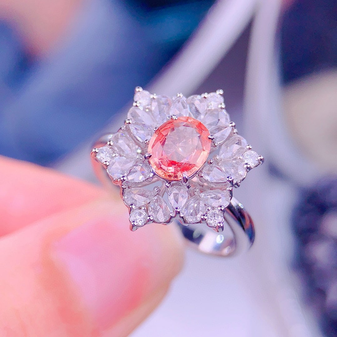 14k Gold 0.74 Ct Natural Padparadscha Sapphire & Diamond Ring - 3