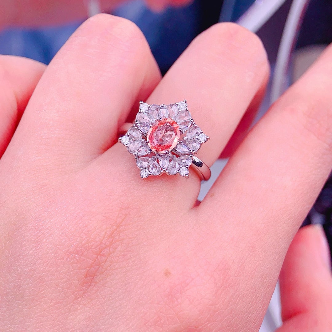 14k Gold 0.74 Ct Natural Padparadscha Sapphire & Diamond Ring - 4