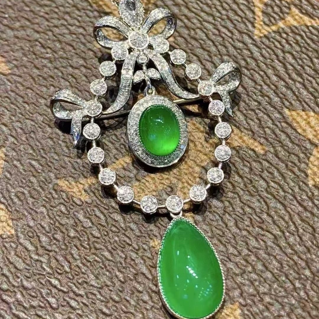 14k Gold 5.65 Ct Natural Emerald & Diamond Pendant( Without Chain ) - 5