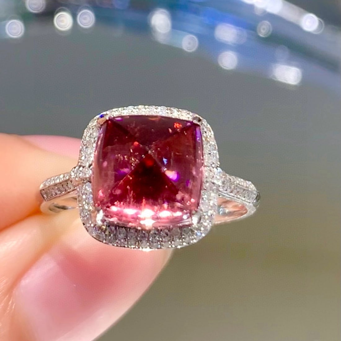 14k Gold 4.2 Ct Natural Tourmaline & Diamond Ring: Ref:230979239 // gold content:14k gold // ring size:7. 25us // // main gemstone:tourmaline // shape:cushion // carat weight:4. 2ct // color:red // treatment:natural // cut grade:g // // adjacent