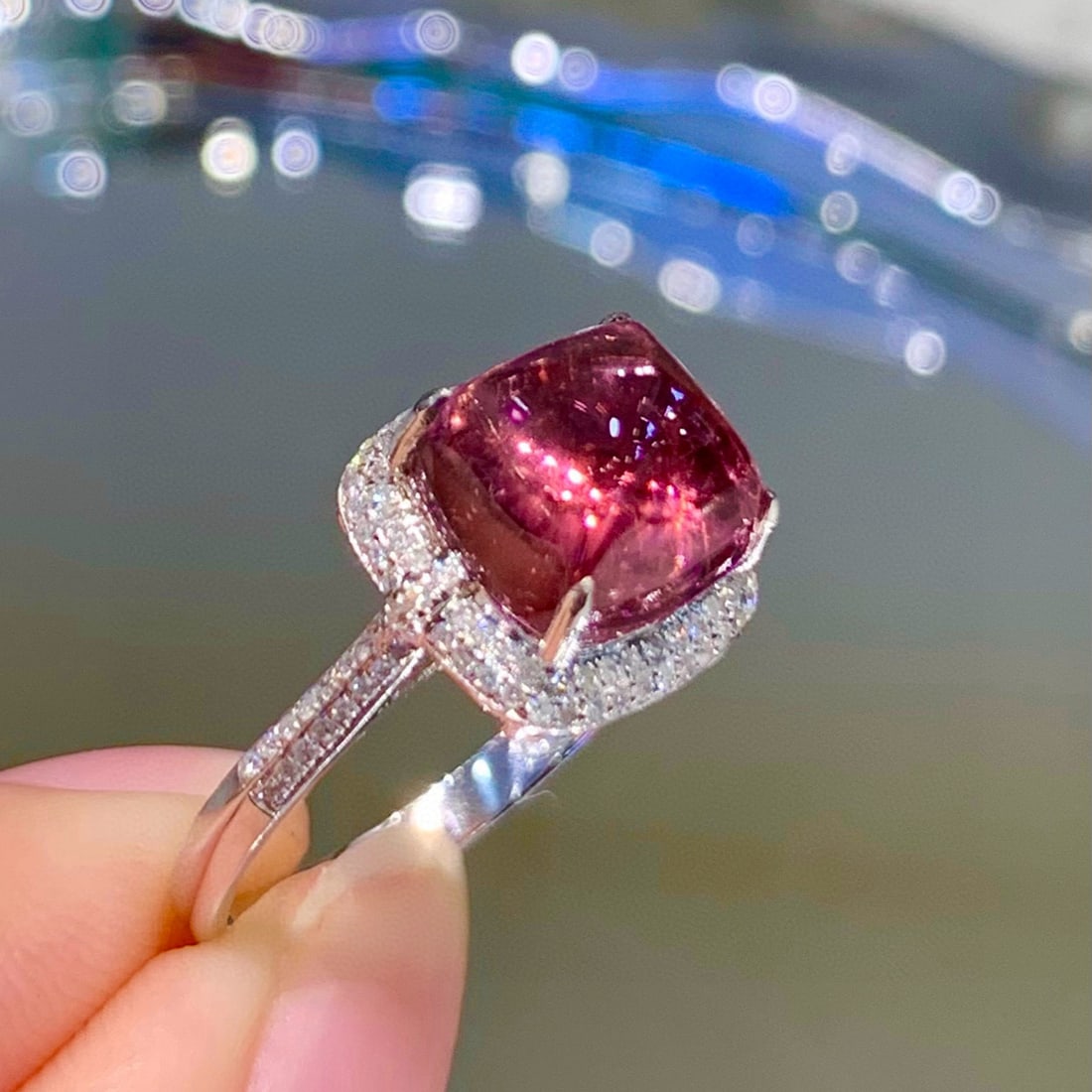14k Gold 4.2 Ct Natural Tourmaline & Diamond Ring - 2