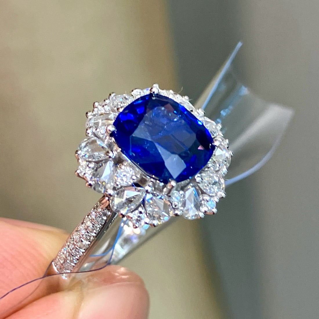 14k Gold 2.77 Ctw Natural Sapphire & Diamond Ring - 5