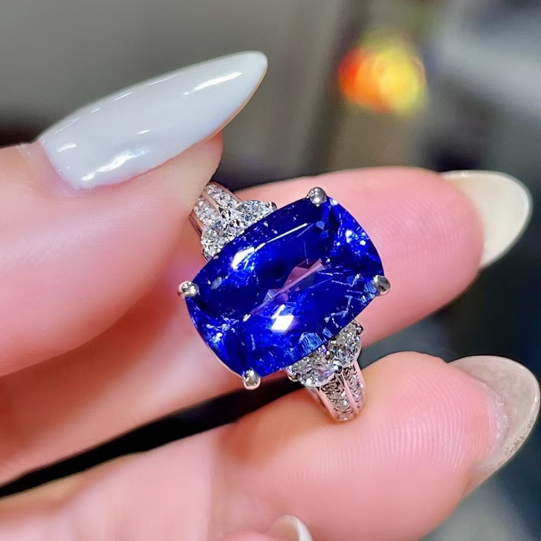 14k Gold 4.95 Ctw Natural Sapphire & Diamond Ring - 2