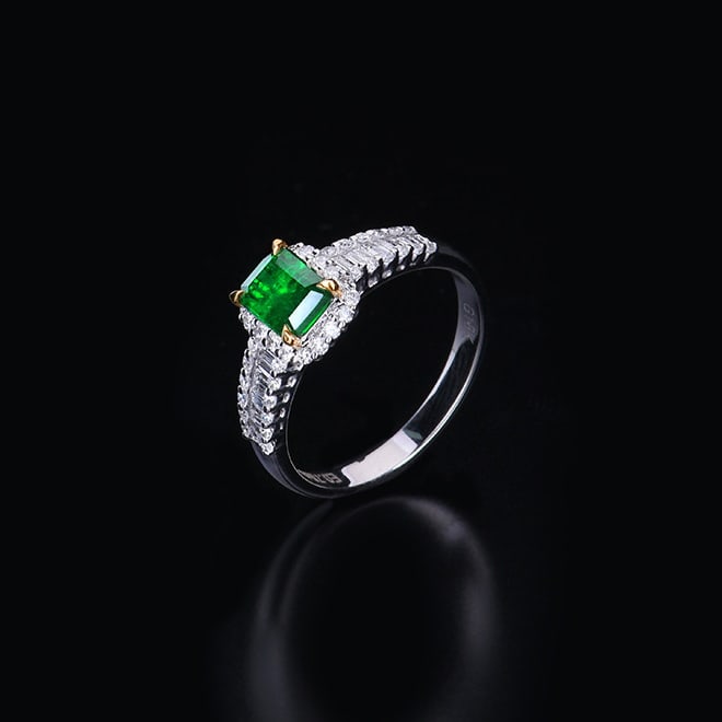 14k Gold 1.18 Ctw Vivid Green Natural Emerald & Diamond Ring - 4