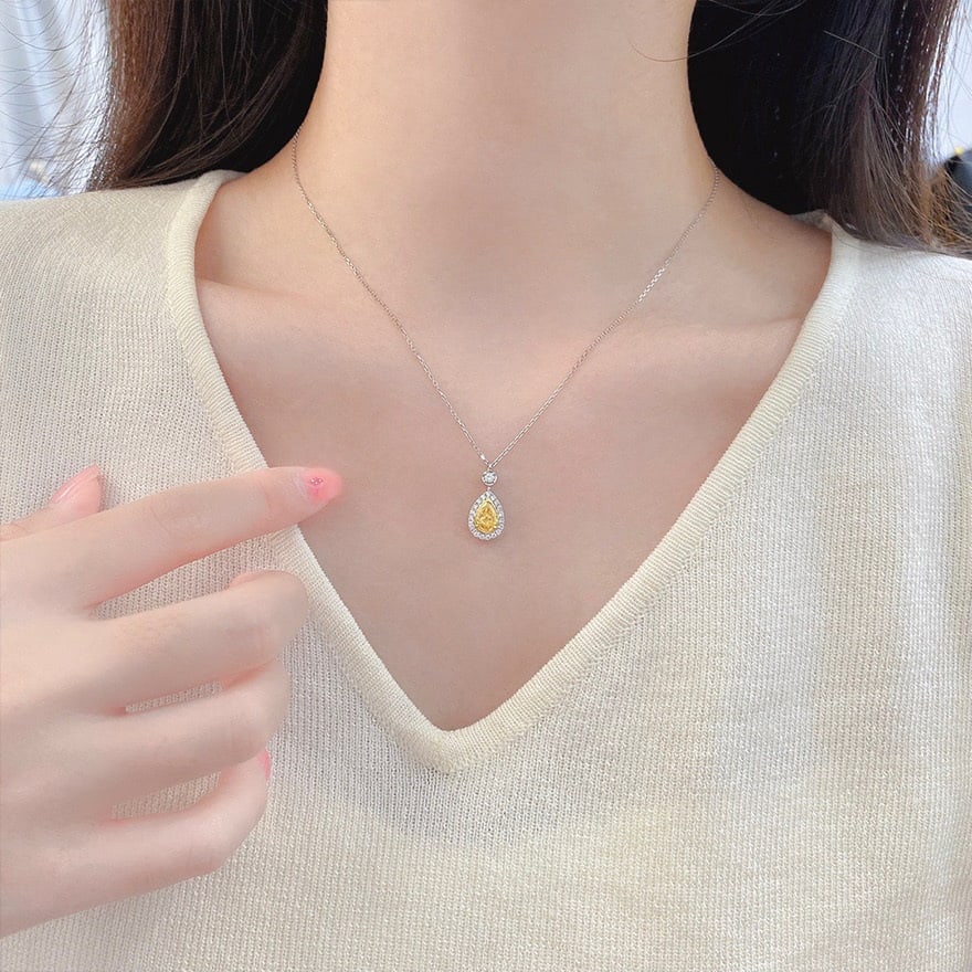 14k Gold 0.94 Ctw Natural Yellow Diamond & Diamond Pendant( Without Chain ) - 4