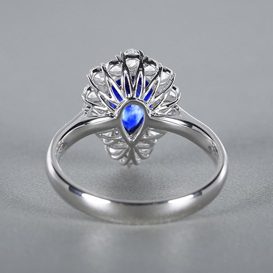 14k Gold 2.54 Ctw Natural Sapphire & Diamond Ring - 4