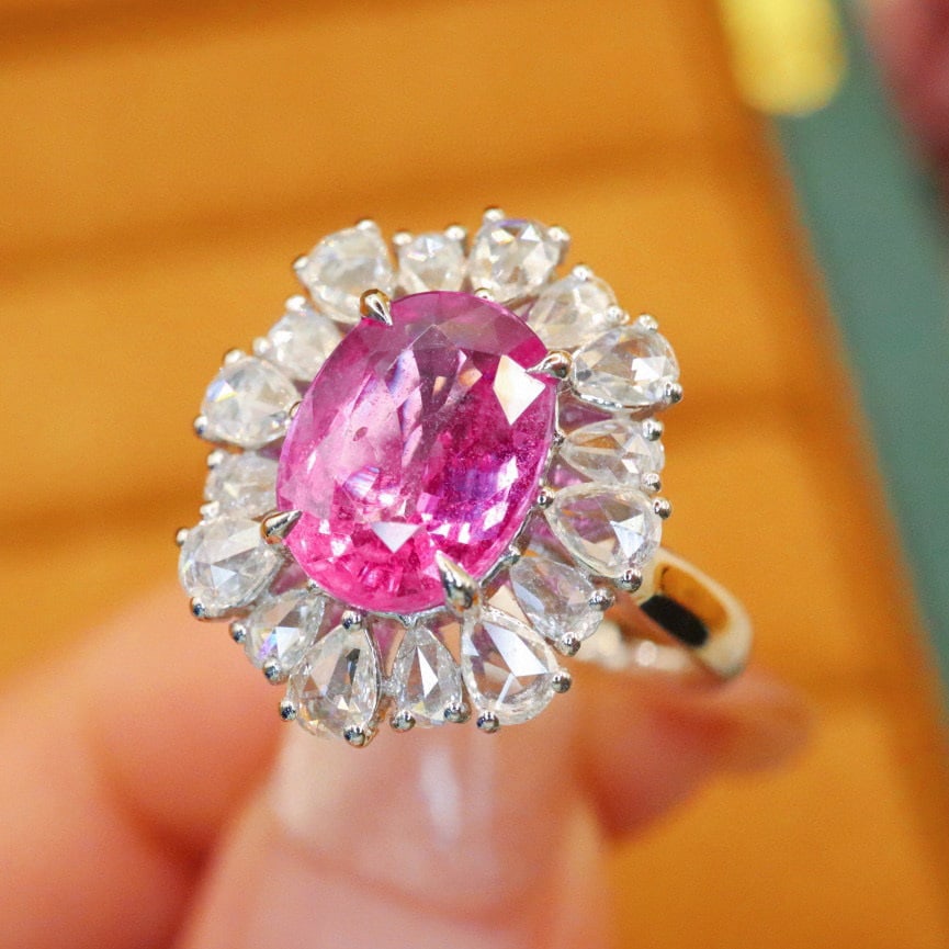 14k Gold 3.11 Ctw Natural Padparadscha Sapphire & Diamond Ring - 2