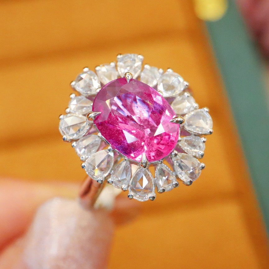 14k Gold 3.11 Ctw Natural Padparadscha Sapphire & Diamond Ring - 3