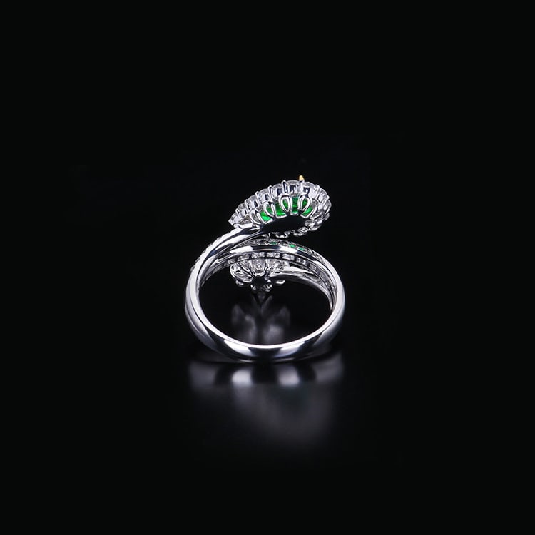 14k Gold 1.94 Ctw Vivid Green Natural Emerald & Diamond Ring - 3