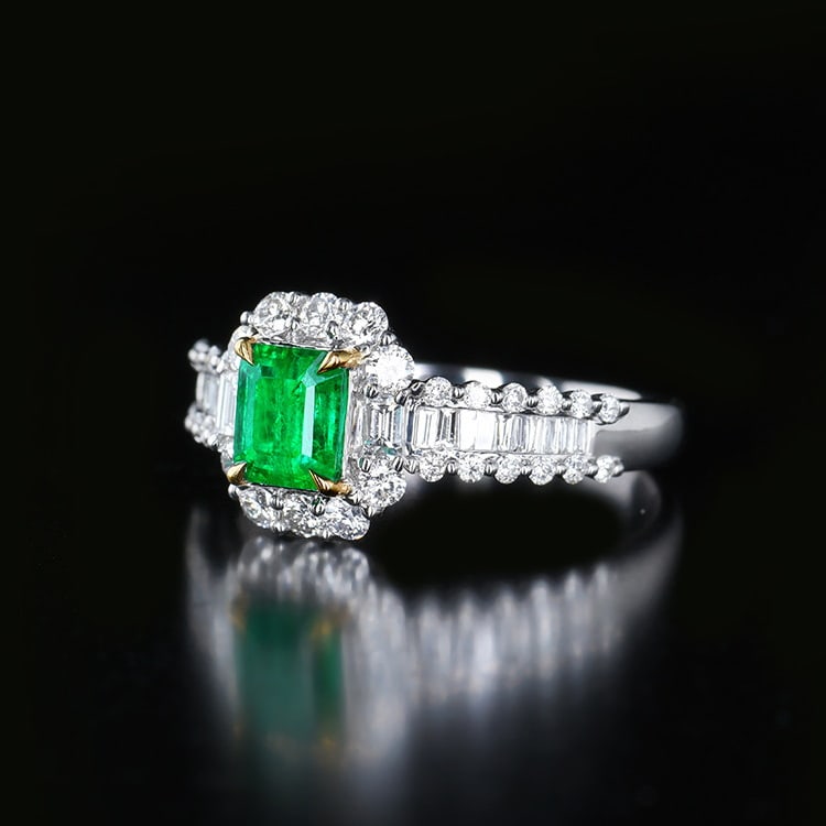 14k Gold 1.48 Ctw Vivid Green Natural Emerald & Diamond Ring - 2
