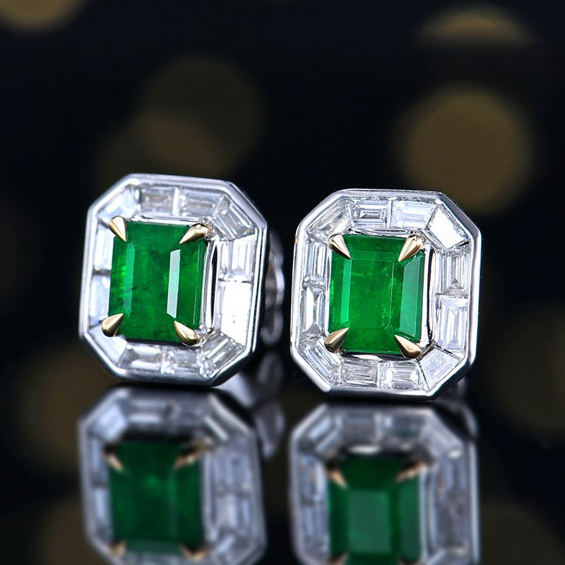 14k Gold 1.48 Ctw Vivid Green Natural Emerald & Diamond Earrings - 2