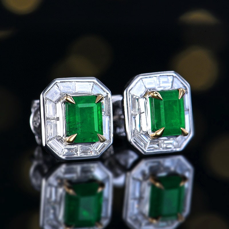 14k Gold 1.48 Ctw Vivid Green Natural Emerald & Diamond Earrings - 3