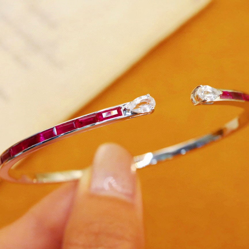 14k Gold 4.20 Ctw Natural Ruby & Sapphire Bangle - 3