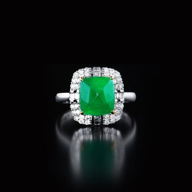 14k Gold 4.79 Ctw Vivid Green Natural Emerald & Diamond Ring: Ref:230980134 // gold content:14k gold // ring size:7. 25us // // main gemstone:emerald // shape:suger-loaf // carat weight:4. 34ct // color:vivid green // treatment:natural // // adjacent gemstone 2