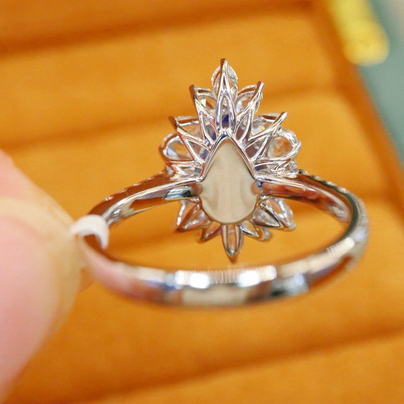 14k Gold 2.70 Ctw Natural Sapphire & Diamond Ring - 4