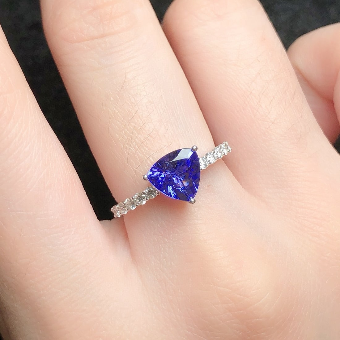 14k Gold 1.88 Ctw Natural Tanzanite & Diamond Ring - 8