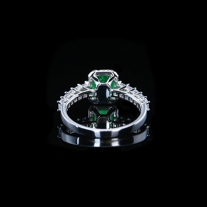 14k Gold 0.98 Ctw Vivid Green Natural Emerald & Diamond Ring - 4