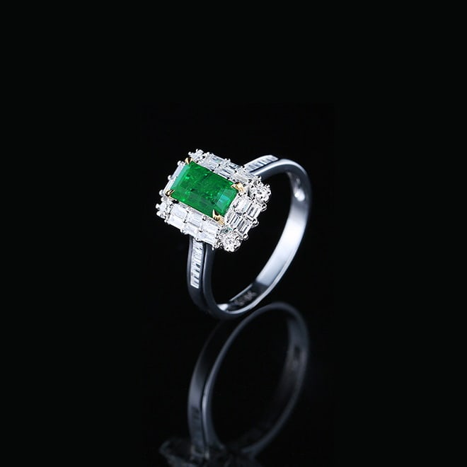 14k Gold 1.72 Ctw Vivid Green Natural Emerald & Diamond Ring - 5