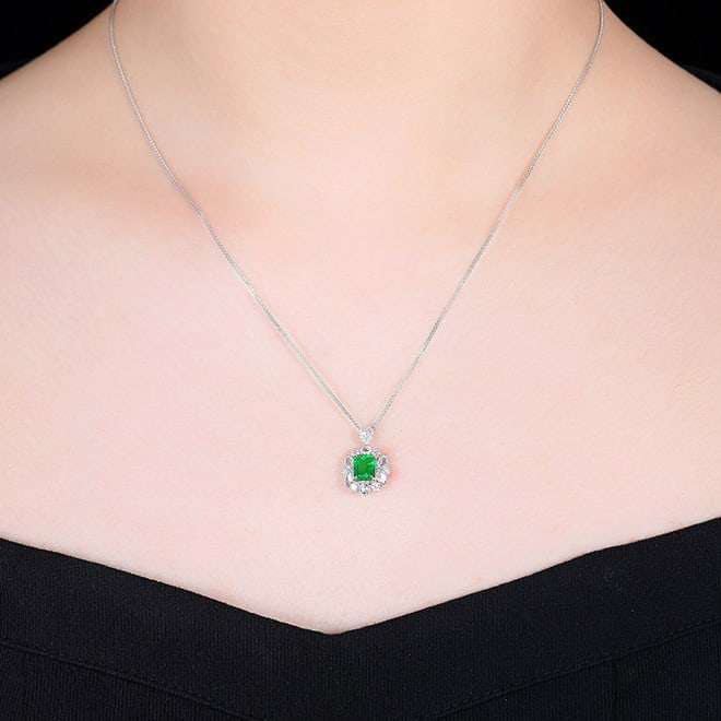 14k Gold 1.86 Ctw Vivid Green Natural Emerald & Diamond Ring/pendant( Without Chain ) - 2