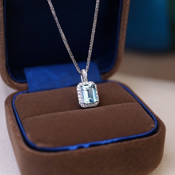 14k Gold 1.5 Ct Natural Aquamarine & Diamond Pendant( Without Chain ) - 2