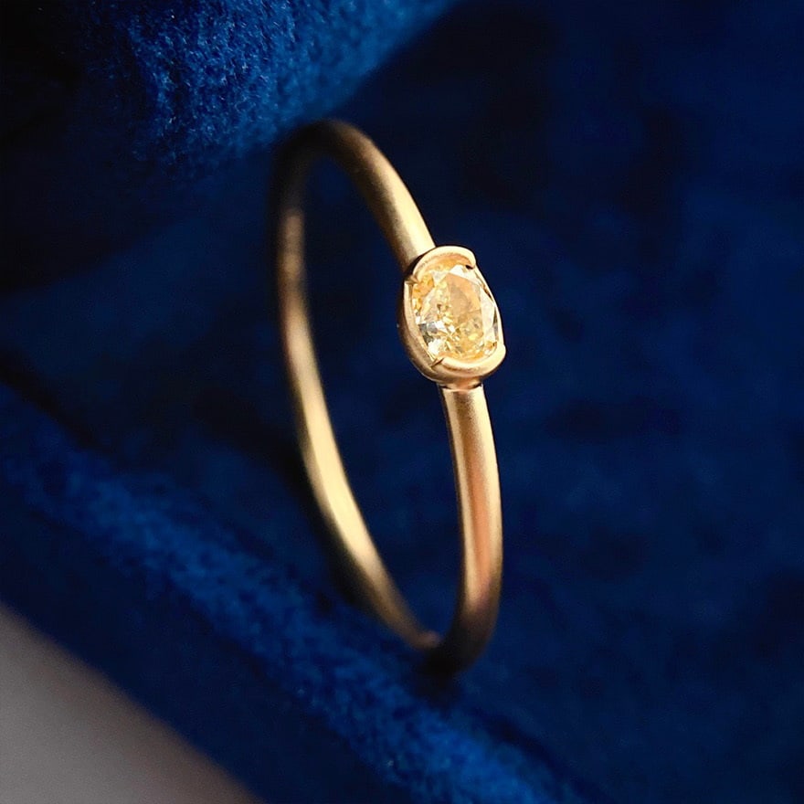14k Gold 0.10 Ct Natural Yellow Diamond Ring - 3