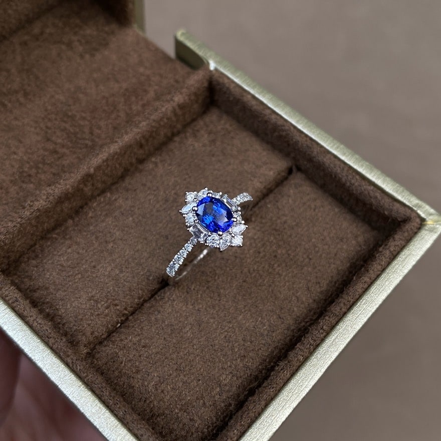 14k Gold 1.15 Ctw Natural Sapphire & Diamond Ring - 4