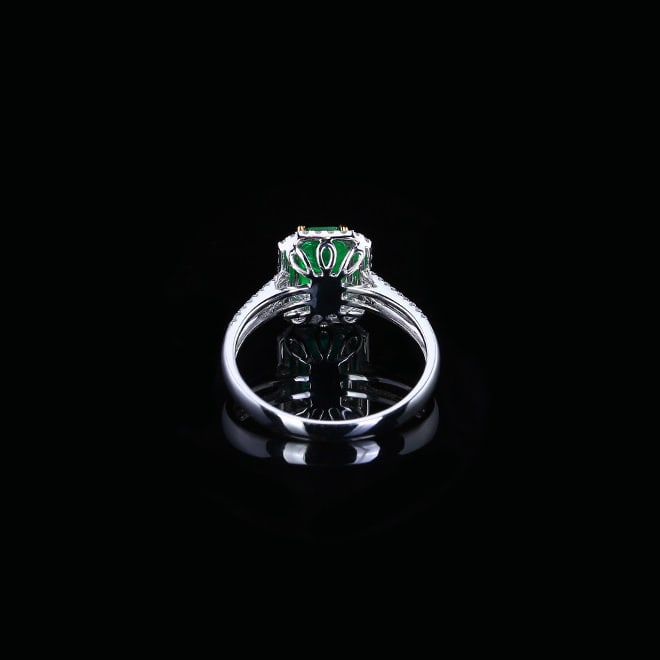 14k Gold 1.24 Ctw Vivid Green Natural Emerald & Diamond Ring - 3