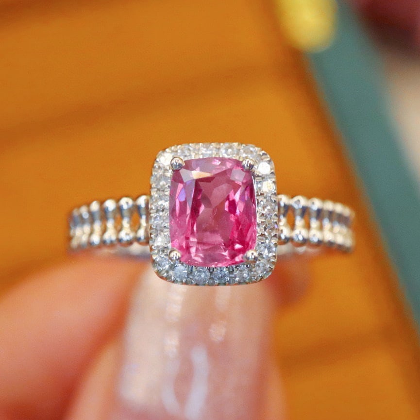 14k Gold 1.13 Ctw Natural Padparadscha Sapphire & Diamond Ring: Ref:230980236 // gold content:14k gold // ring size:7. 25us // // main gemstone:padparadscha sapphire // shape:cushion // carat weight:1. 03ct // color:orangish pink // treatment:natural // //