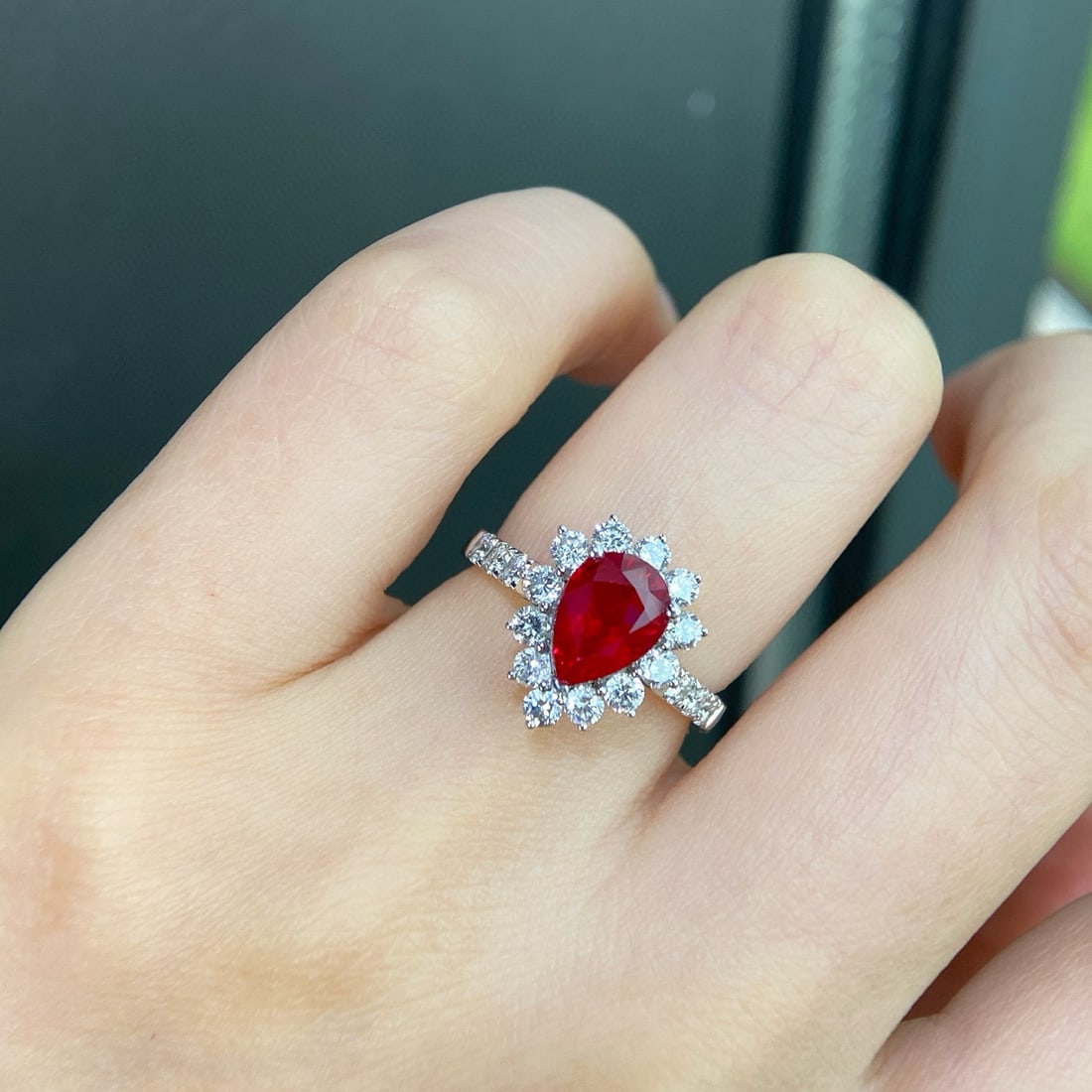 14k Gold 2.78 Ctw Natural Ruby & Diamond Ring - 2