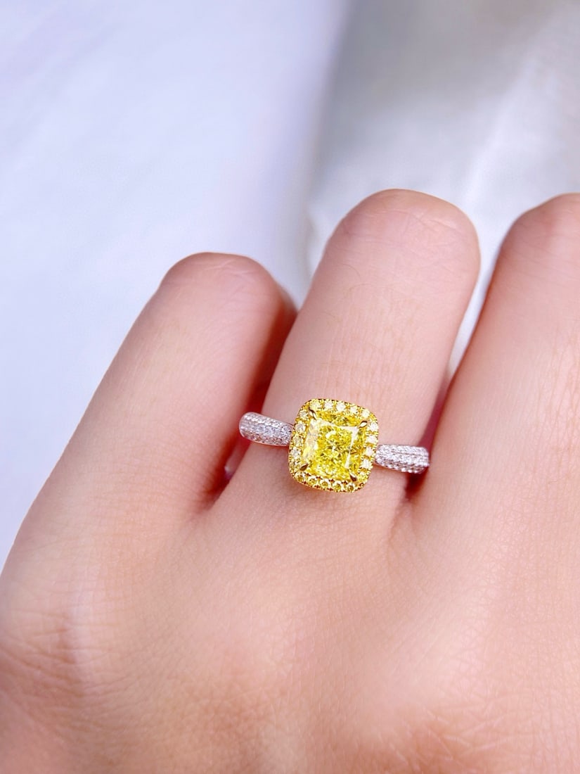 Gia Certified 14k Gold 1.29 Ctw Natural Yellow Diamond & Diamond Ring - 2