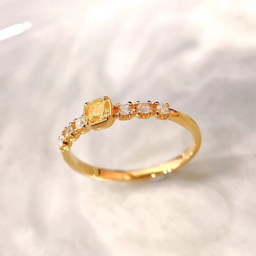 14k Gold 0.35 Ctw Natural Yellow Diamond & Diamond Ring - 4