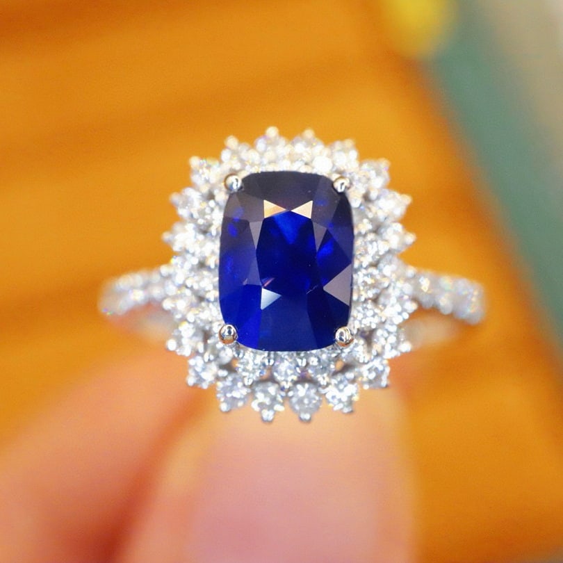 14k Gold 2.06 Ctw Natural Sapphire & Diamond Ring: Ref:230980267 // gold content:14k gold // ring size:7. 25us // // main gemstone:sapphire // shape:cushion // carat weight:1. 55ct // color:royal blue // treatment:natural // // adjacent gemstone 2 :