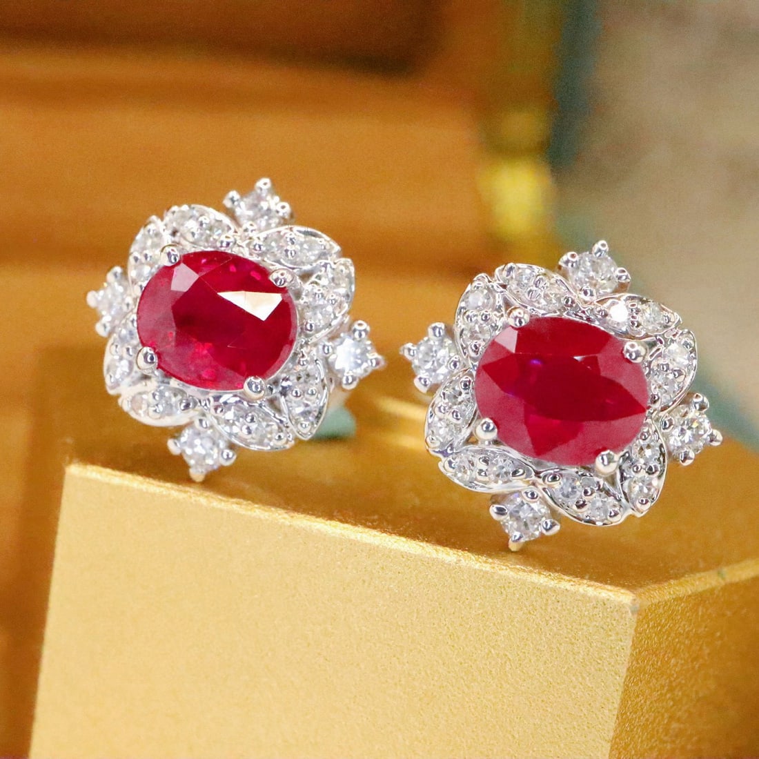 14k Gold 1.48 Ctw Natural Ruby & Diamond Earrings - 5