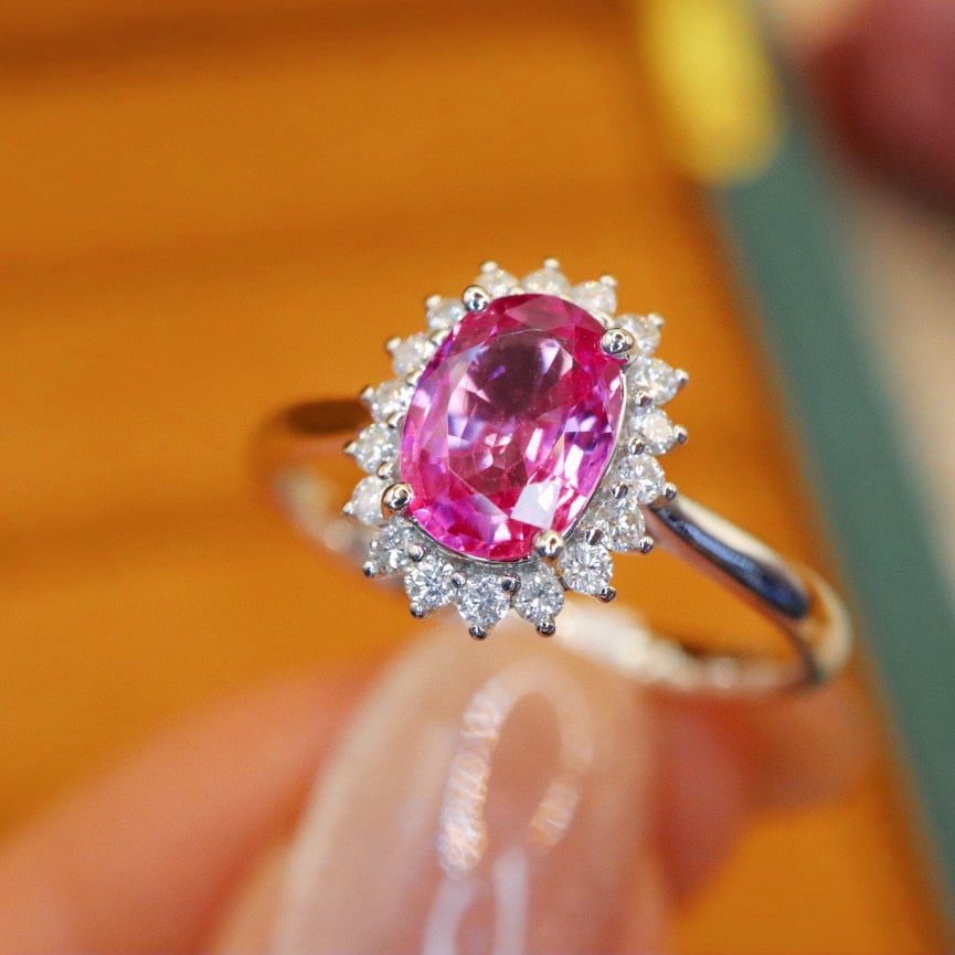 14k Gold 1.25 Ctw Natural Padparadscha Sapphire & Diamond Ring - 2