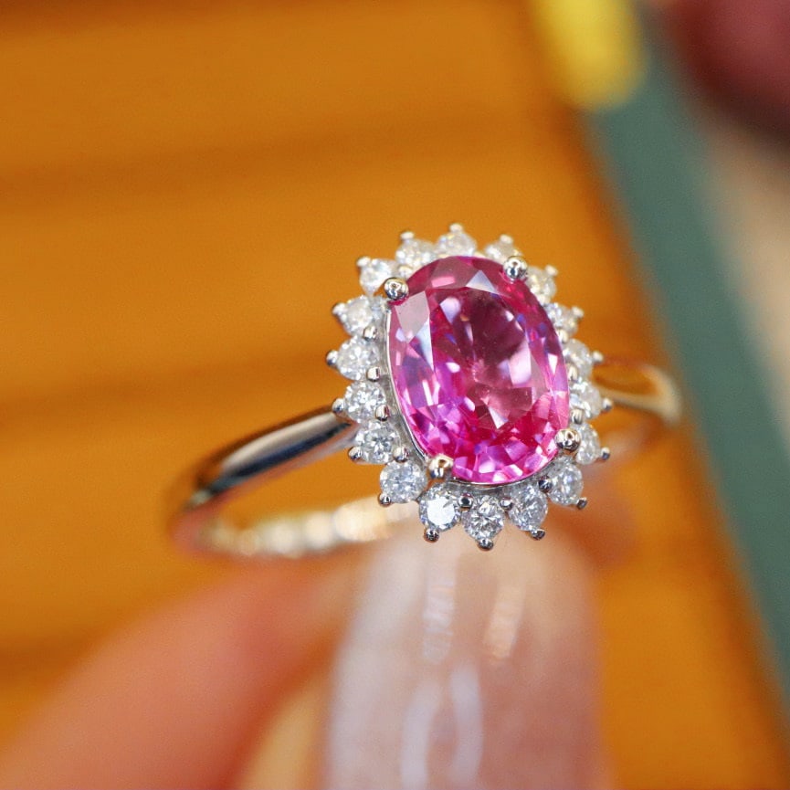 14k Gold 1.25 Ctw Natural Padparadscha Sapphire & Diamond Ring - 3