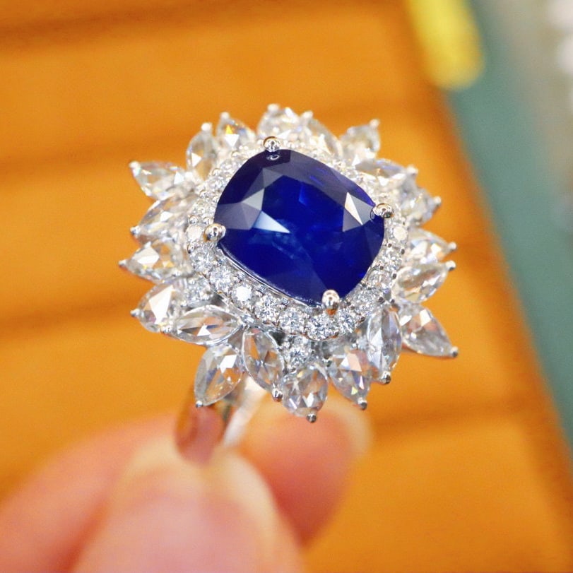 14k Gold 2.94 Ctw Natural Sapphire & Diamond Ring - 2