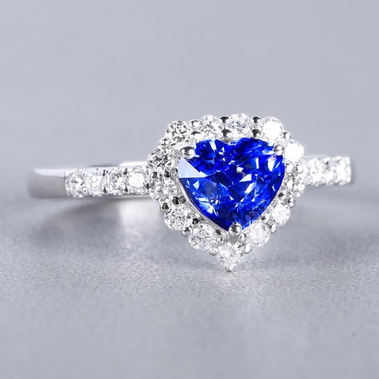 14k Gold 1.42 Ctw Natural Sapphire & Diamond Ring: Ref:230980292 // gold content:14k gold // ring size:7. 25us // // main gemstone:sapphire // shape:heart // carat weight:1. 09ct // color:cornflower blue // treatment:natural // // adjacent gemstone 2