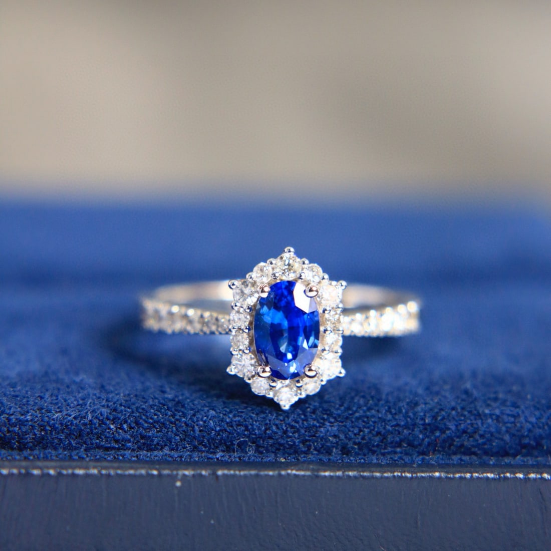 14k Gold 1.28 Ctw Natural Sapphire & Diamond Ring: Ref:230980295 // gold content:14k gold // ring size:7. 25us // // main gemstone:sapphire // shape:oval // carat weight:0. 92ct // color:royal blue // treatment:natural // // adjacent gemstone 2 :