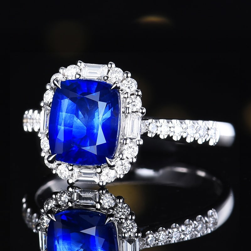 14k Gold 2.46 Ctw Natural Sapphire & Diamond Ring - 6
