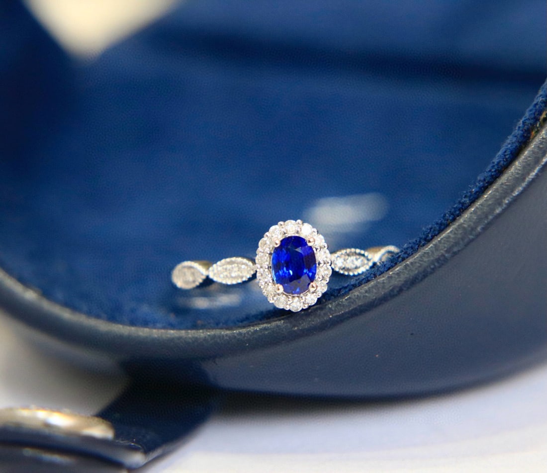 14k Gold 0.41 Ctw Natural Sapphire & Diamond Ring - 2