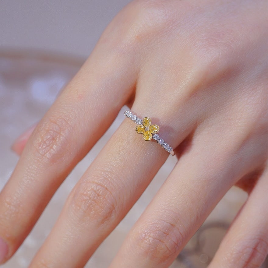 14k Gold 0.34 Ctw Natural Yellow Diamond & Diamond Ring - 2