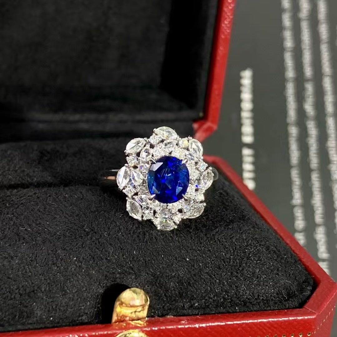 14k Gold 2.84 Ctw Natural Sapphire & Diamond Ring: Ref:230980332 // gold content:14k gold // ring size:7. 25us // // main gemstone:sapphire // shape:oval // carat weight:2. 23ct // color:royal blue // treatment:natural // // adjacent gemstone 2 : diam