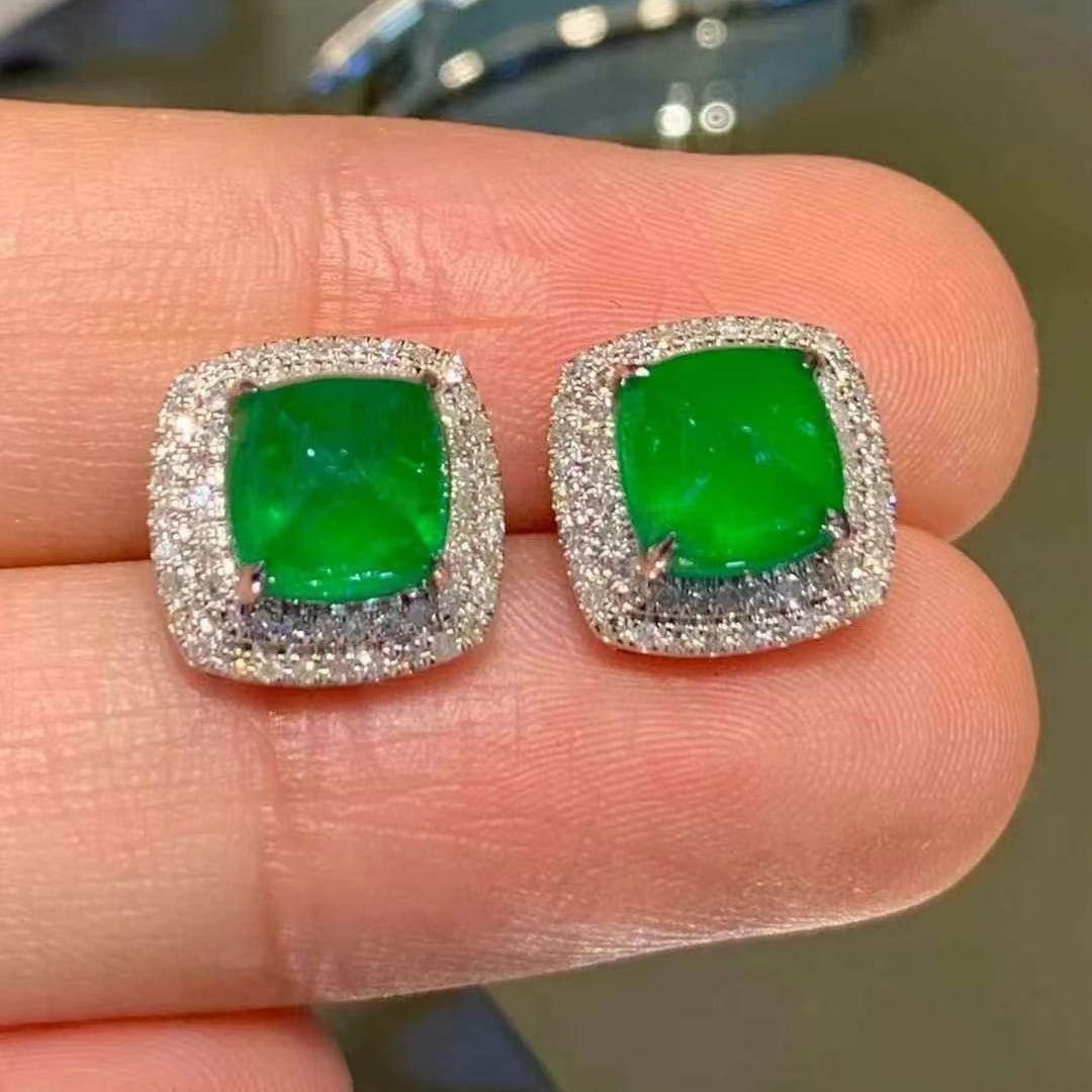 14k Gold 3.2 Ct Vivid Green Natural Emerald & Diamond Earrings - 3