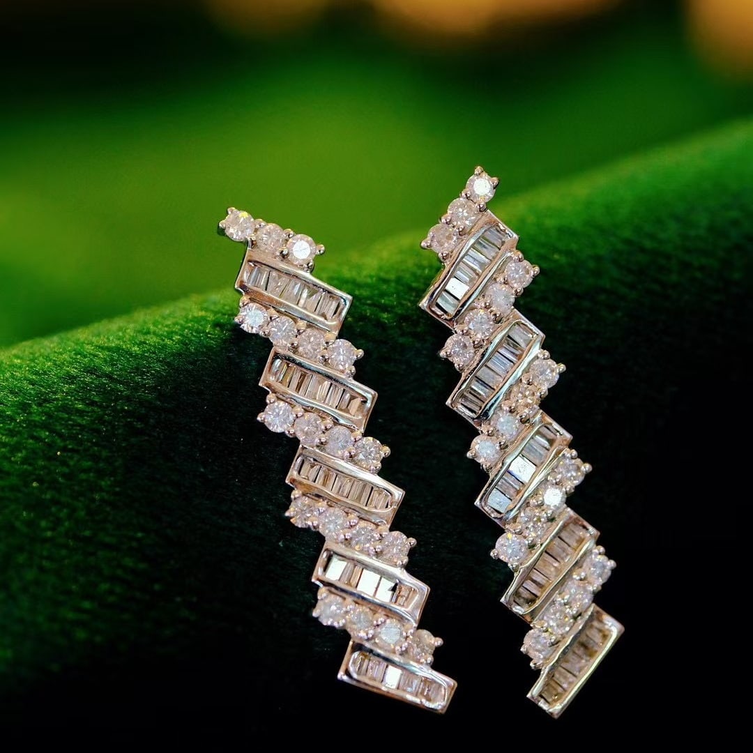 14k Gold 0.68 Ct Natural H Diamond Earrings - 2